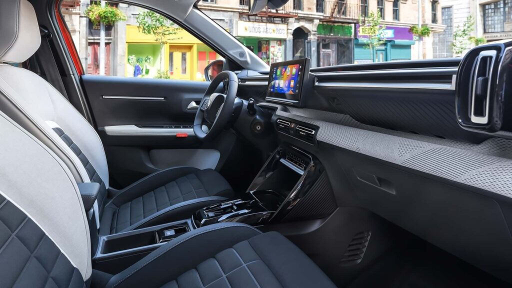 Interior do Citroën C3.