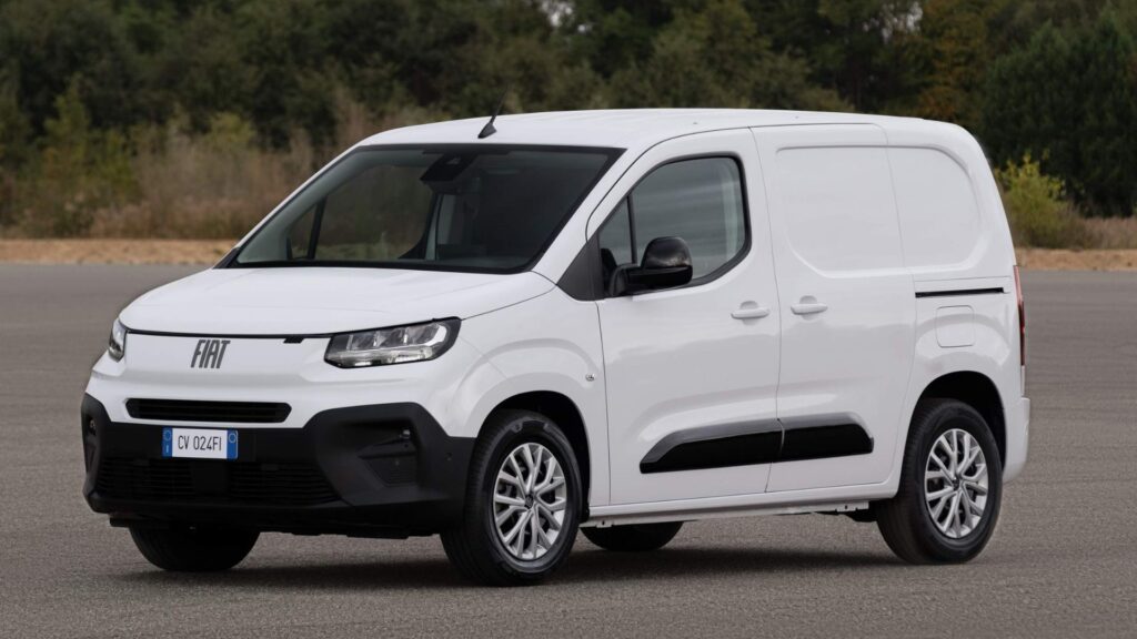 Fiat Doblò 100% elétrico.