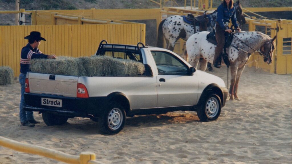 Fiat Strada primeira geração.