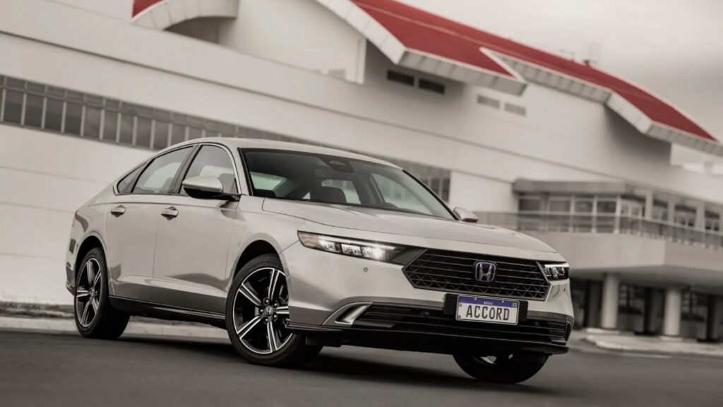 Frente do Honda Accord.