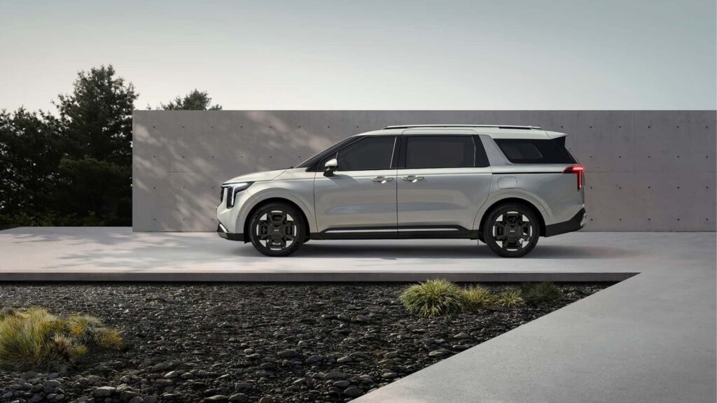 Kia Carnival 2025
