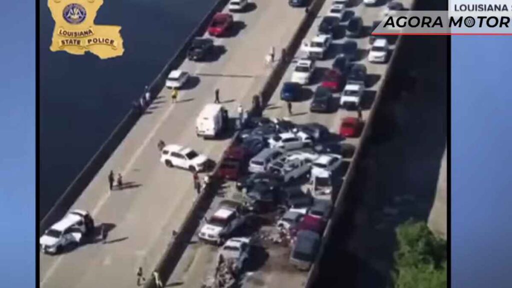 Super neblina causou acidente envolvendo 168 carros nos EUA, semana passada!