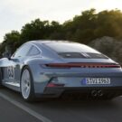 Traseira de um Porsche.