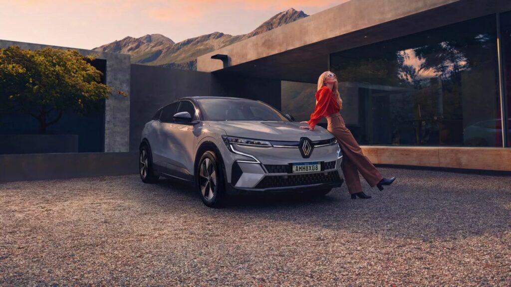 Renault Megane E-Tech Frente