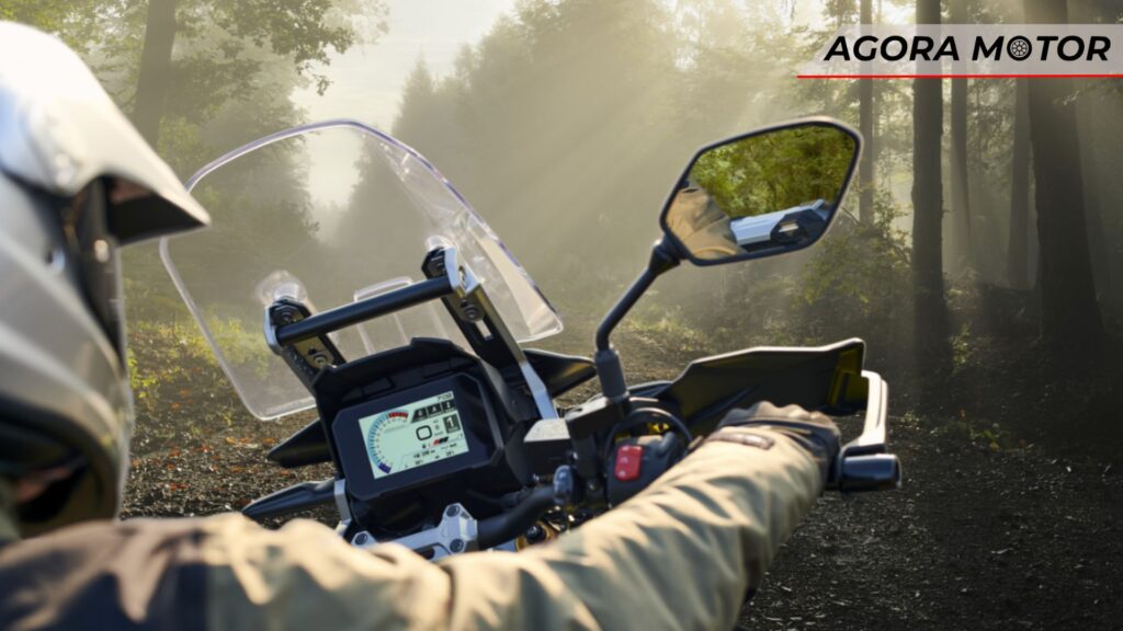 Painel da Suzuki V-Strom 1050.