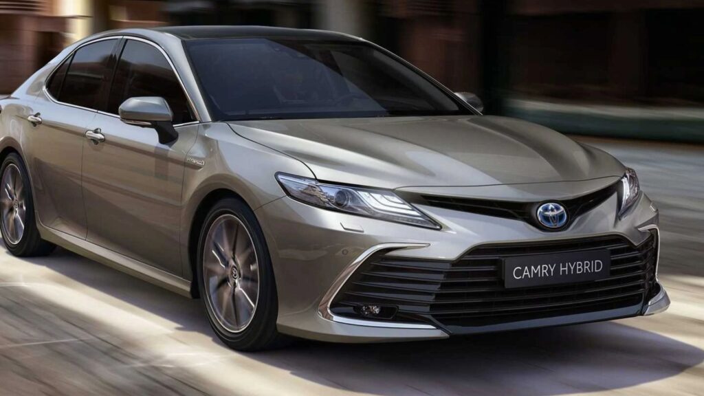 Melhores pneus para o Toyota Camry.