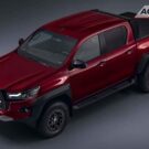 Toyota Hilux GR Sport II trará pneus all-terrain e nova suspensão!