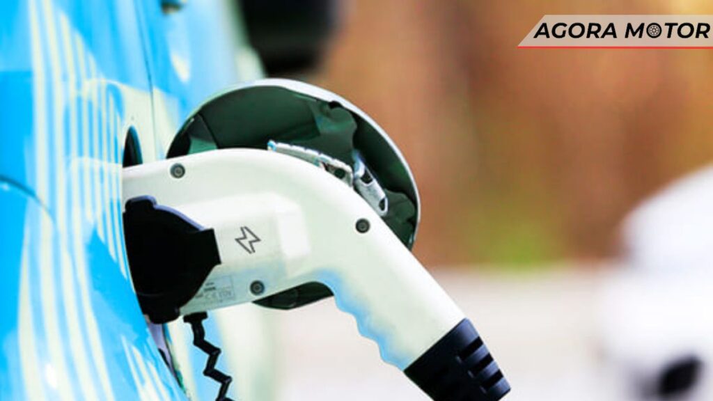 Veículos elétricos aumentam a demanda por eletricistas!