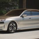 BMW atualiza carros no Brasil remotamente (BMW i7)