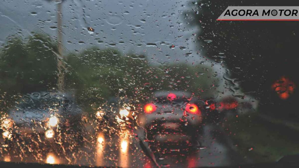 Cuidados ao dirigir na chuva e temporais: veja essas dicas!