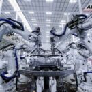 Veja como é a nova fábrica da BYD em Camaçari, com 450 robôs industriais!