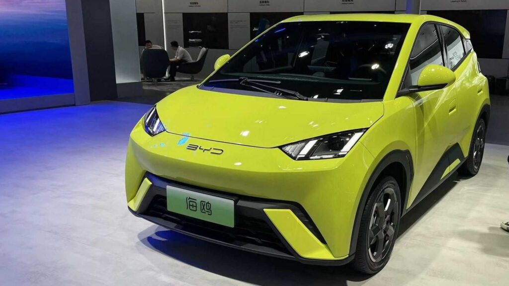 BYD Seagull será chamado de Mini Dolphin.