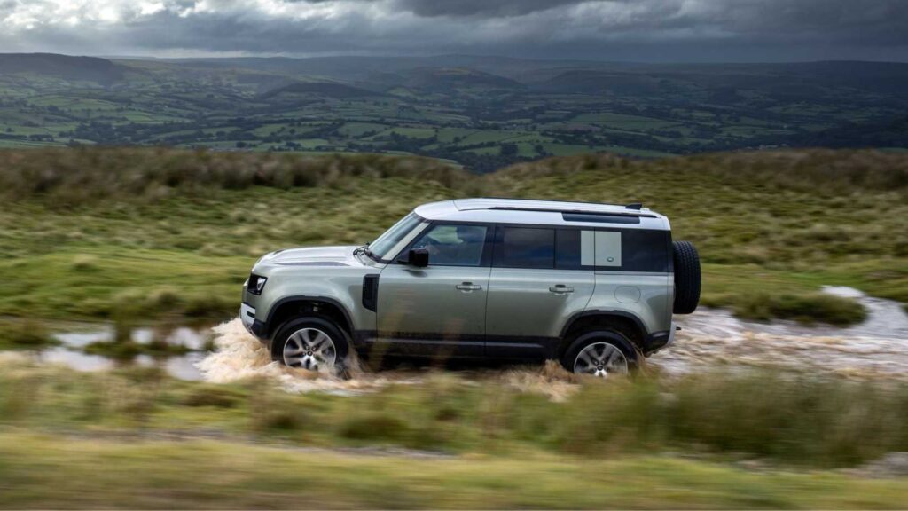 Nova Defender é híbrida e pode fazer até 30 km/l.