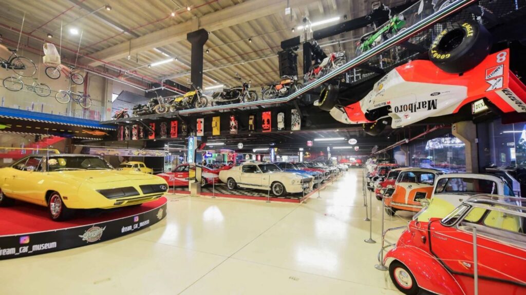 Museu de carros antigos Dream Car.