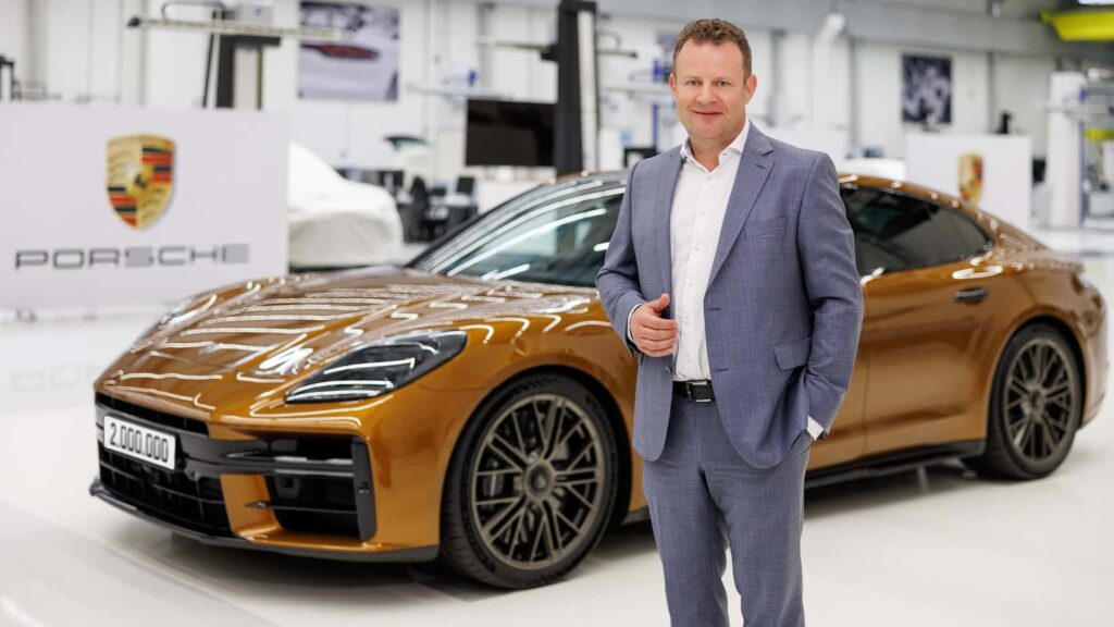 Porsche fabricou 2 milhões de veículos em 21 anos na Alemanha!