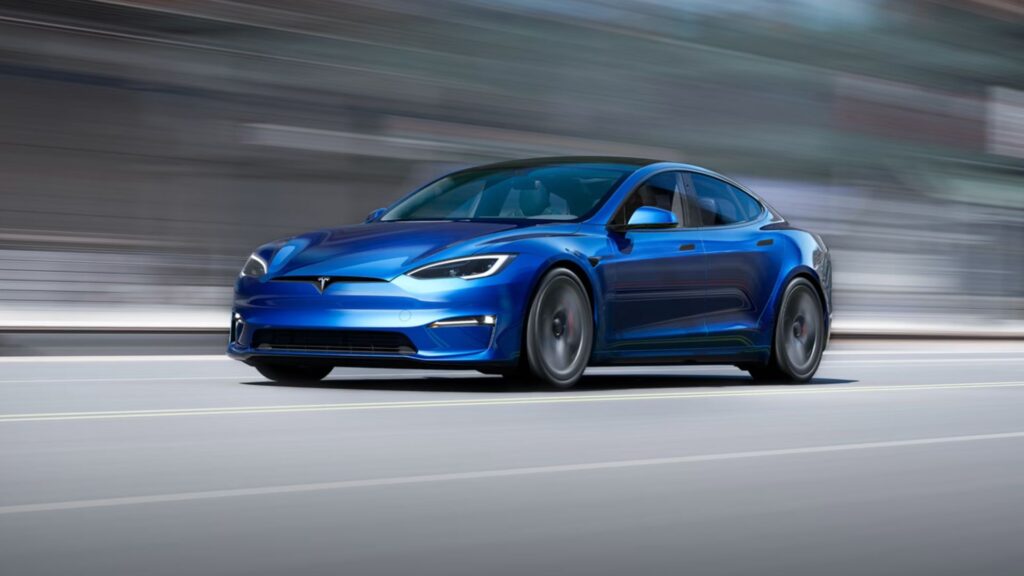 Usar o piloto automático do Tesla de forma errada, pode causar fatalidades.