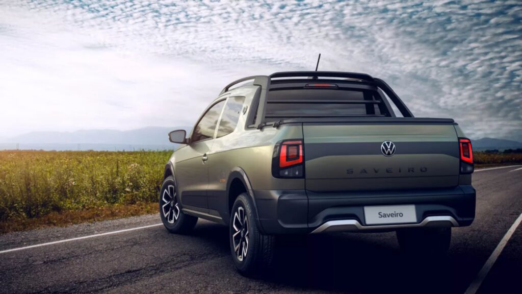 Traseira da VW Saveiro 2024.