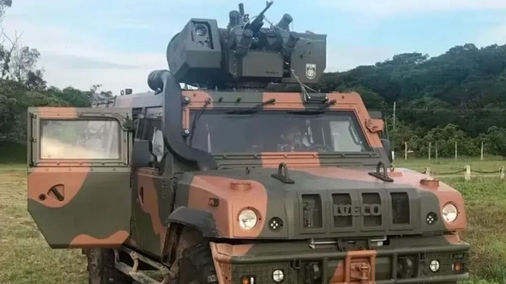 Blindados que irão proteger a fronteira do Brasil