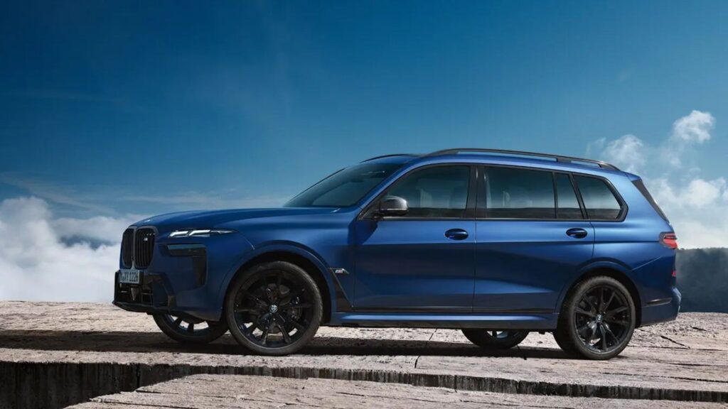 BMW X7 2024.