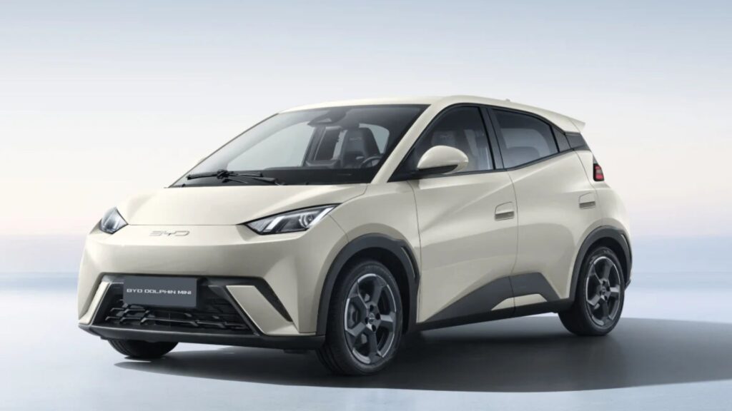 BYD Dolphin Mini 2025.