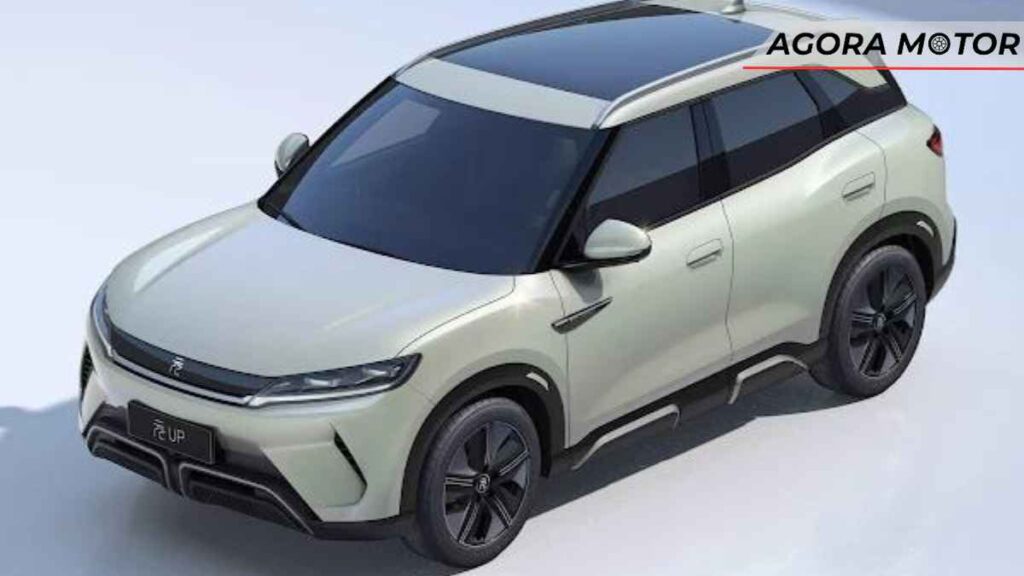 BYD Yuan UP O SUV elétrico acessível e tecnológico que chegará ao Brasil em 2025.