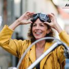 Moto para mulher de idade