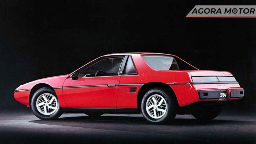 Pontiac Fiero: A tentativa fracassada de um carro esportivo doméstico