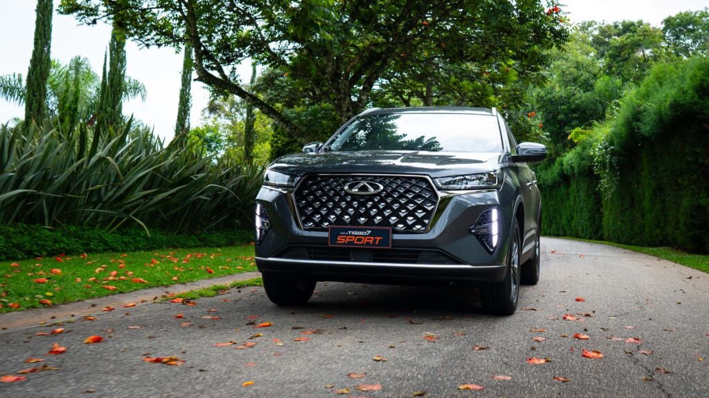 Frente do Tiggo 7 Sport 2025.