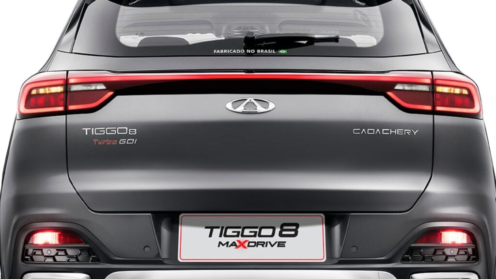 Traseira do Tiggo 8 Max Drive 2025.