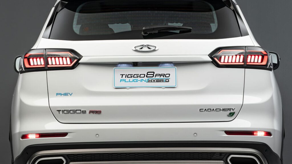 Tiggo 8 Pro 2025 traseira.