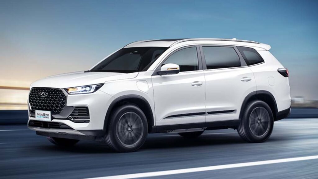 Tiggo 8 Pro 2025 branco.
