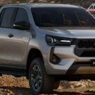 Toyota Hilux chega na Austrália com motor híbrido e revela como pode ser aqui no Brasil!
