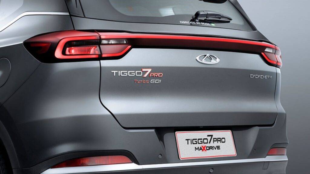 Tiggo Pro Max Drive 2025 traseira.
