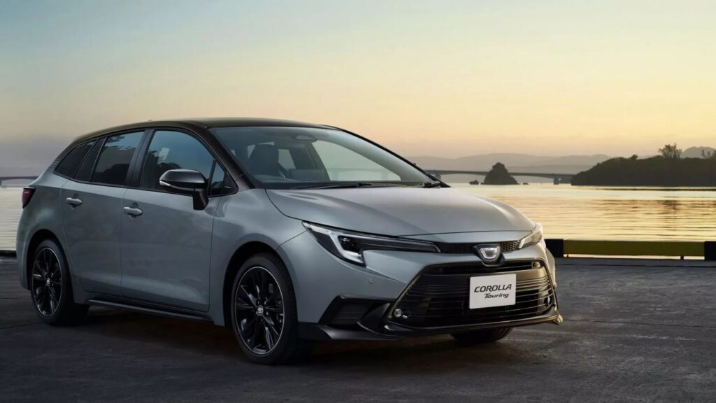 Corolla Active Sport Perua.