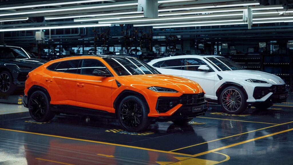Lamborghini Urus SE 2025 1