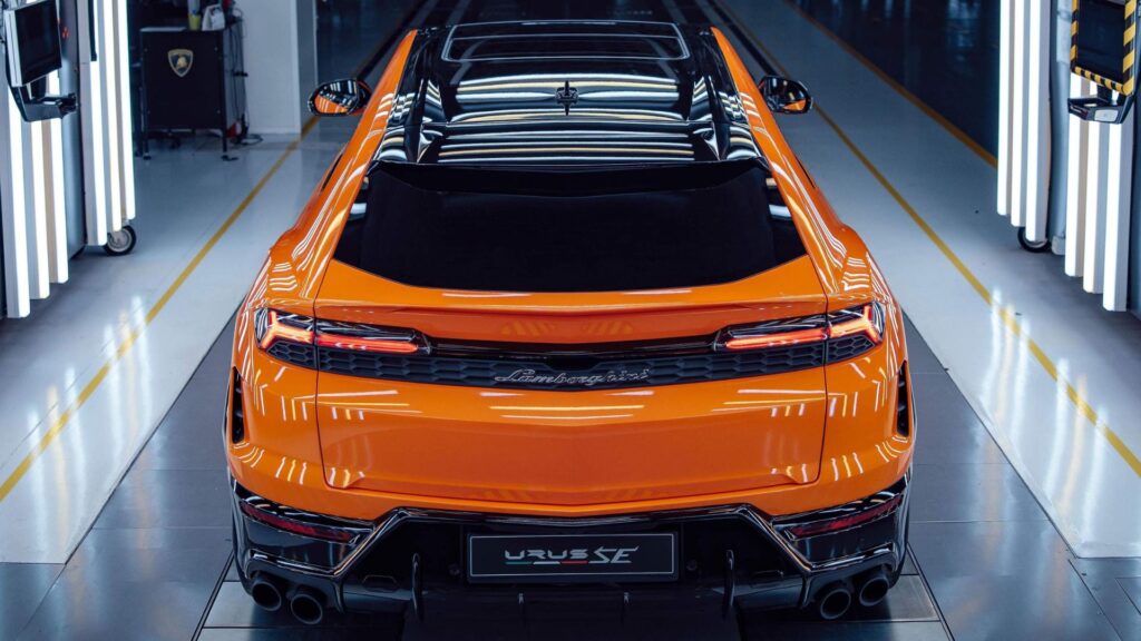 Lamborghini Urus SE 2025 2