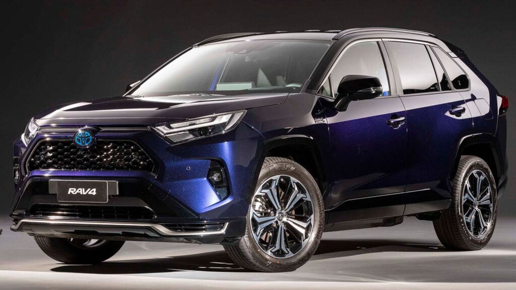 Novo Toyota RAV4 com motor híbrido plug-in.