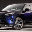 Novo Toyota RAV4 com motor híbrido plug-in.