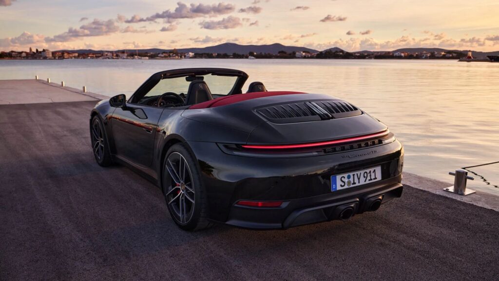 Porsche 911 2025.