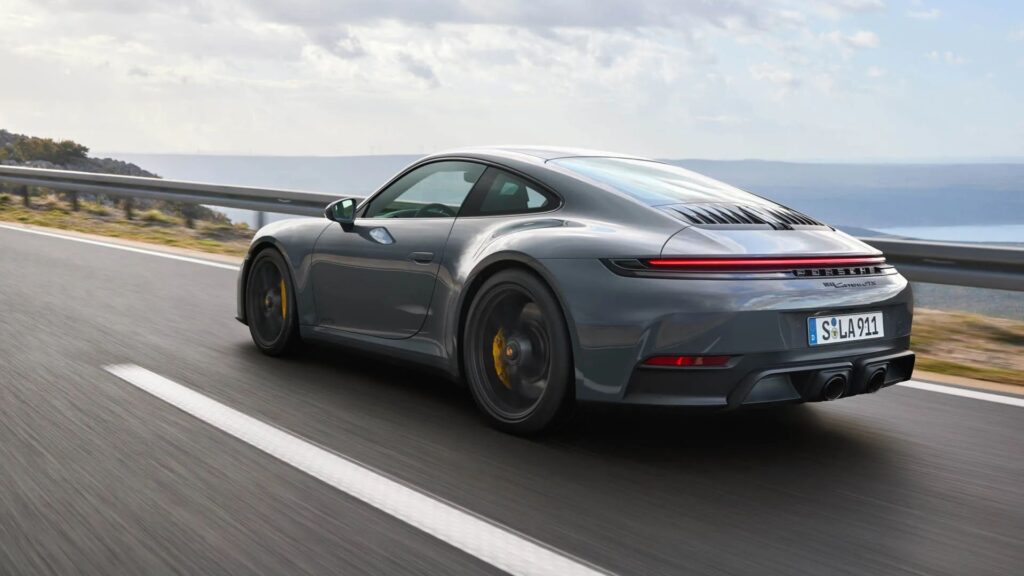 Porsche 911 2025.