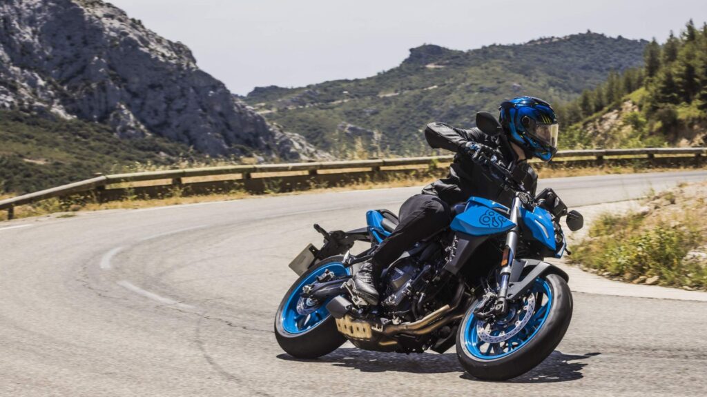 Suzuki GSX-8S 2024