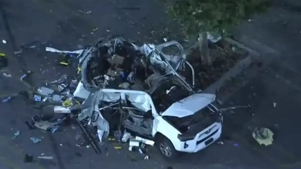 Toyota 4Runner explodido.