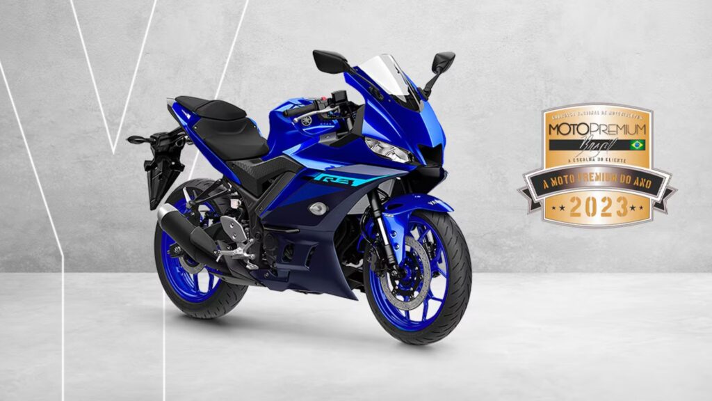 Yamaha R3 2025 Azul