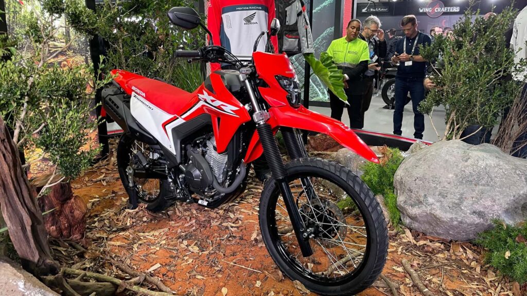 Honda XR 300L Tornado