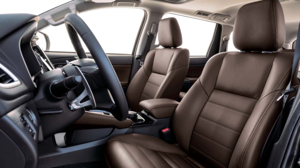 Pajero Sport Legend Black