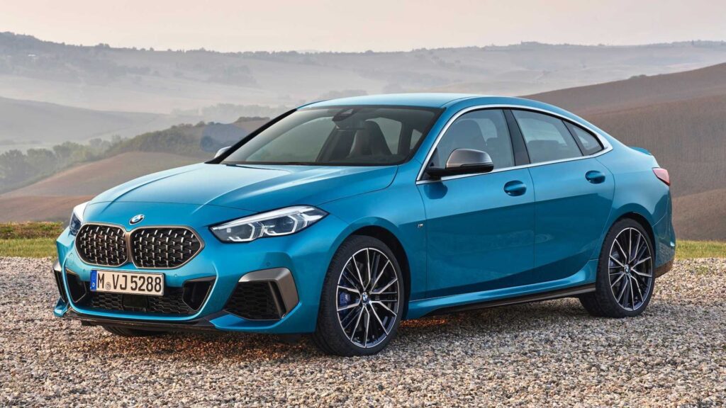 BMW Série 2 Gran Coupe na diagonal