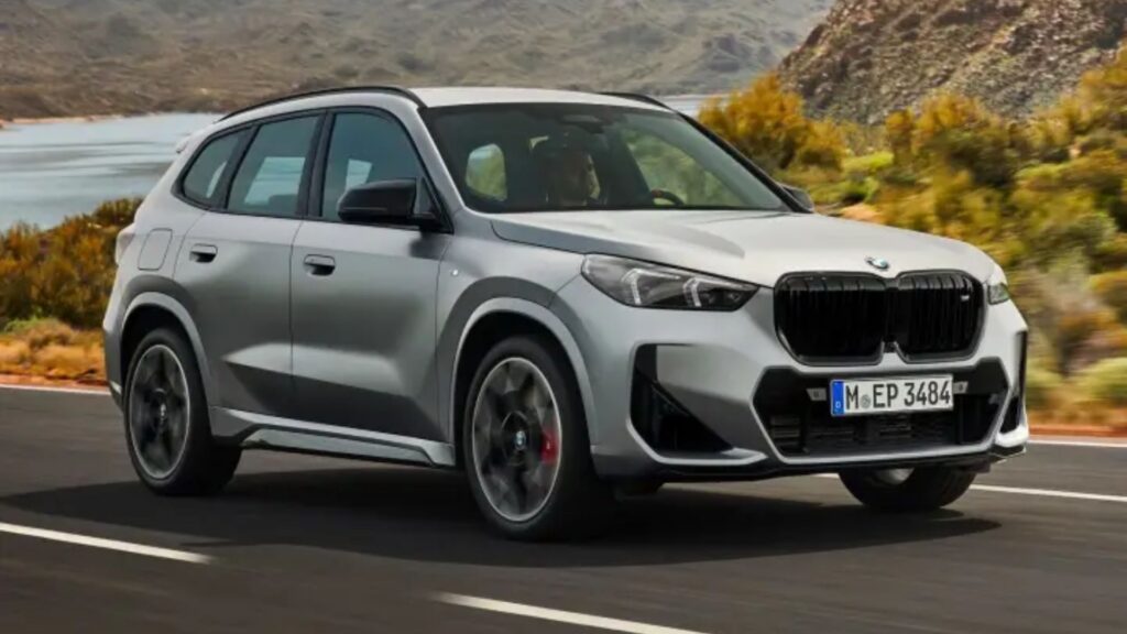 BMW X1 2025 na estrada