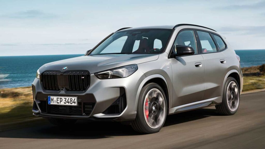 BMW X1 2025 em movimento