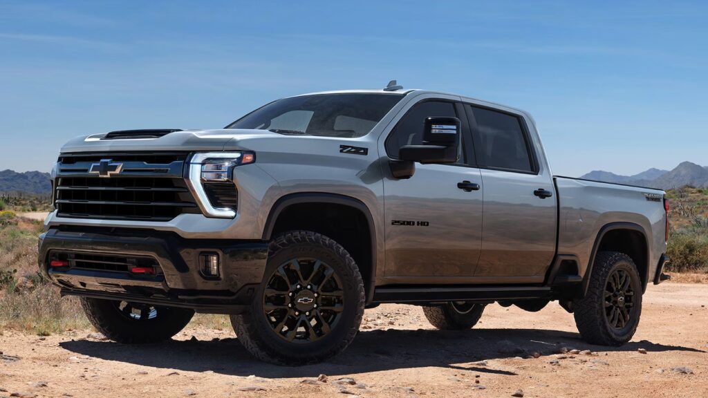 Chevrolet Silverado 2025 na diagonal