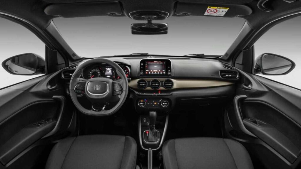 Interna do Fiat Cronos 2025